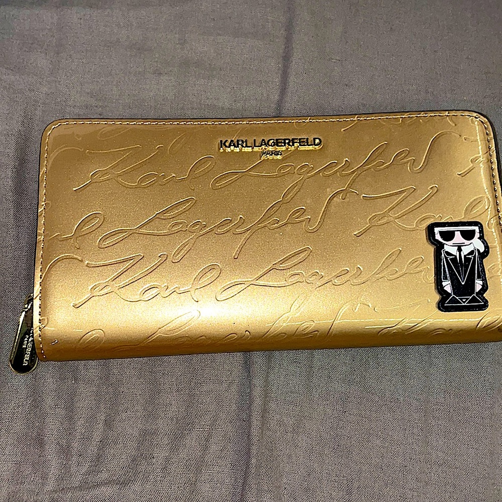 Karl Lagerfeld Paris NWOT large GOLD wallet/clutch
